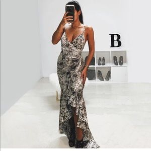 LUXXEL MAXI DRESS